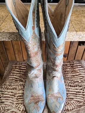Women's Turquoise Distressed Western Cowboy Boots